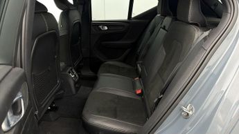 Volvo XC40 RECHARGE T5 R-DESIGN PRO
