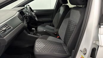 Volkswagen Taigo R-LINE TSI DSG