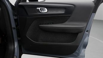 Volvo XC40 RECHARGE CORE