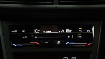 Volkswagen Polo R-LINE TSI DSG