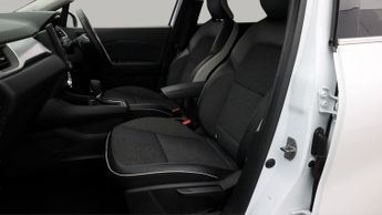 Renault Captur TECHNO E-TECH