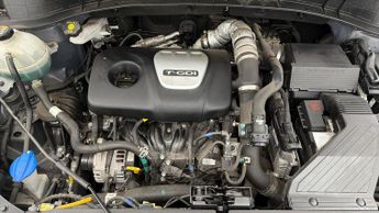 Hyundai TUCSON T-GDI SE NAV