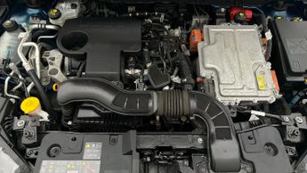 Renault Arkana E-TECH ENGINEERED