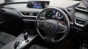 Lexus UX 300E