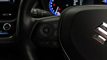 Suzuki Swace SZ5