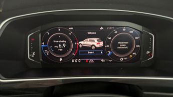 Volkswagen Tiguan R-LINE TDI 4MOTION DSG