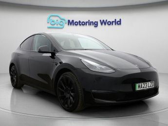 Tesla Model Y LONG RANGE AWD