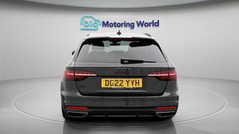 Audi A4 Avant AVANT TFSI S LINE BLACK EDITION