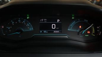 Peugeot E-2008 ACTIVE PREMIUM PLUS