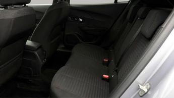 Peugeot E-2008 ACTIVE PREMIUM PLUS