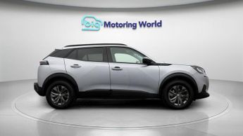 Peugeot E-2008 ACTIVE PREMIUM PLUS