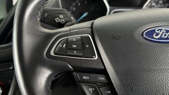 Ford Kuga TITANIUM