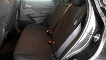 Nissan Qashqai DIG-T ACENTA PREMIUM DCT