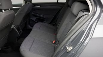 Volkswagen Golf LIFE ETSI DSG