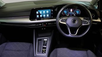 Volkswagen Golf LIFE ETSI DSG