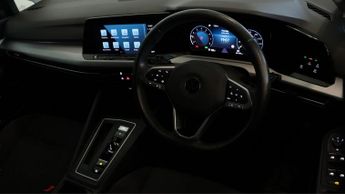 Volkswagen Golf LIFE ETSI DSG