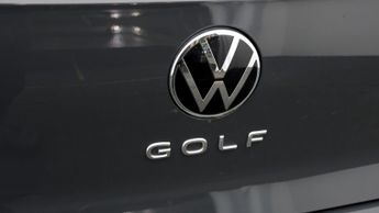Volkswagen Golf LIFE ETSI DSG