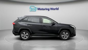 Toyota RAV4 VVT-I ICON