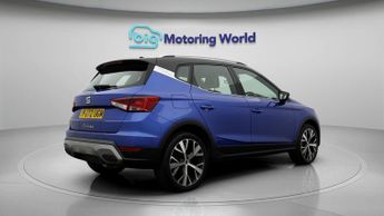 SEAT Arona ECOTSI XPERIENCE LUX DSG