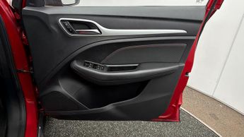 MG MG ZS EXCLUSIVE T-GDI