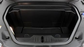 Ford Mustang Mach-E BASE