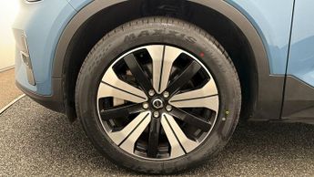 Volvo XC40 RECHARGE PLUS
