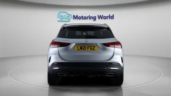 Mercedes-Benz GLA GLA 200 D AMG LINE EXECUTIVE