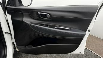 Hyundai BAYON T-GDI PREMIUM DCT