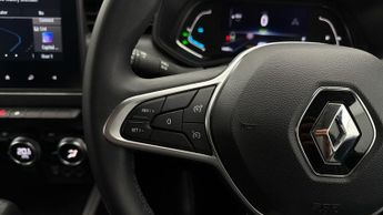 Renault Clio EVOLUTION E-TECH