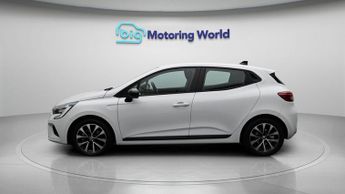 Renault Clio EVOLUTION E-TECH