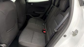 Renault Clio EVOLUTION E-TECH