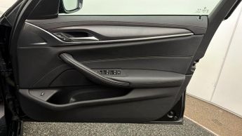 BMW 5 Series 520D M SPORT