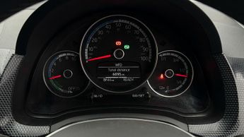 Volkswagen e-up! 
