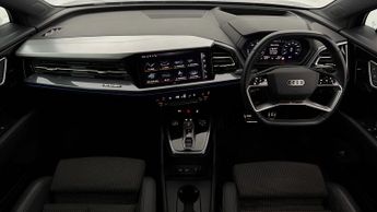 Audi Q4 e-tron S LINE