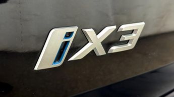 BMW iX3 M SPORT