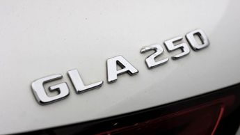 Mercedes-Benz GLA GLA 250 AMG LINE PREMIUM