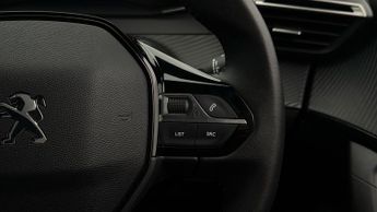 Peugeot E-2008 ACTIVE PREMIUM PLUS