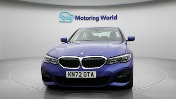 BMW 3 Series 330E M SPORT