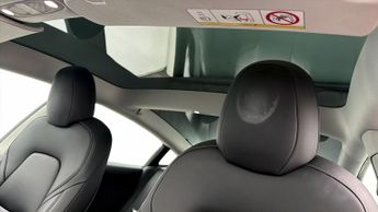 Tesla Model 3 MODEL 3