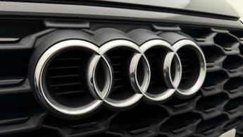Audi Q3 SPORTBACK TFSI S LINE BLACK EDITION
