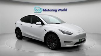 Tesla Model Y PERFORMANCE AWD