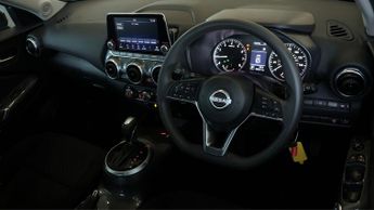 Nissan Juke DIG-T ACENTA DCT