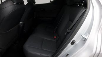 Toyota C-HR EXCEL