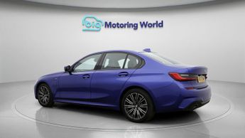BMW 3 Series 330E M SPORT