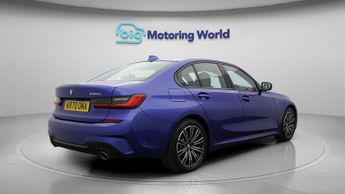 BMW 3 Series 330E M SPORT