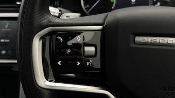 Land Rover Discovery Sport R-DYNAMIC SE