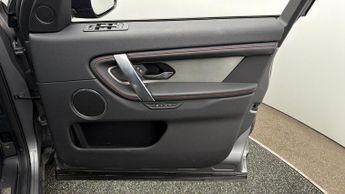 Land Rover Discovery Sport R-DYNAMIC SE