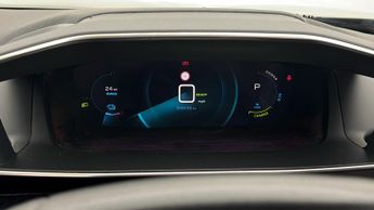 Peugeot E-2008 ALLURE PREMIUM