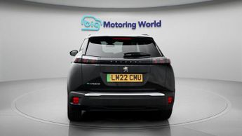 Peugeot E-2008 ALLURE PREMIUM