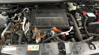 Peugeot E-2008 ALLURE PREMIUM